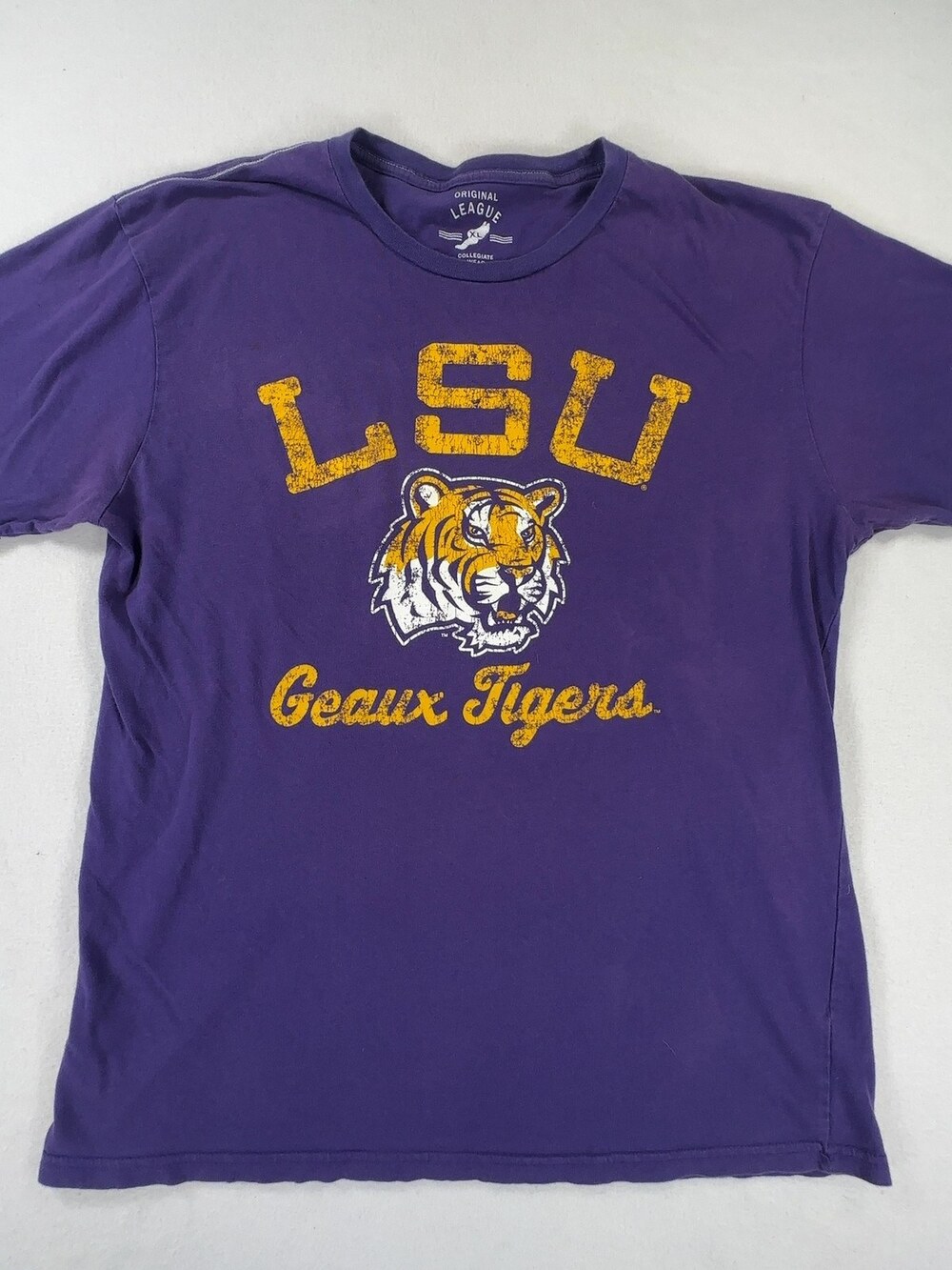 League Collegiate Wear LSU Tigers T-Shirt Purple Size Extra Large